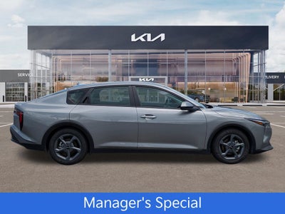 2025 Kia K4 LXS