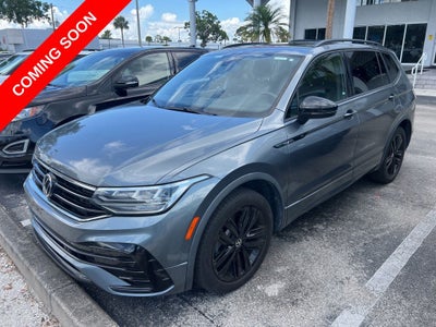 2022 Volkswagen Tiguan 2.0T SE R-Line Black