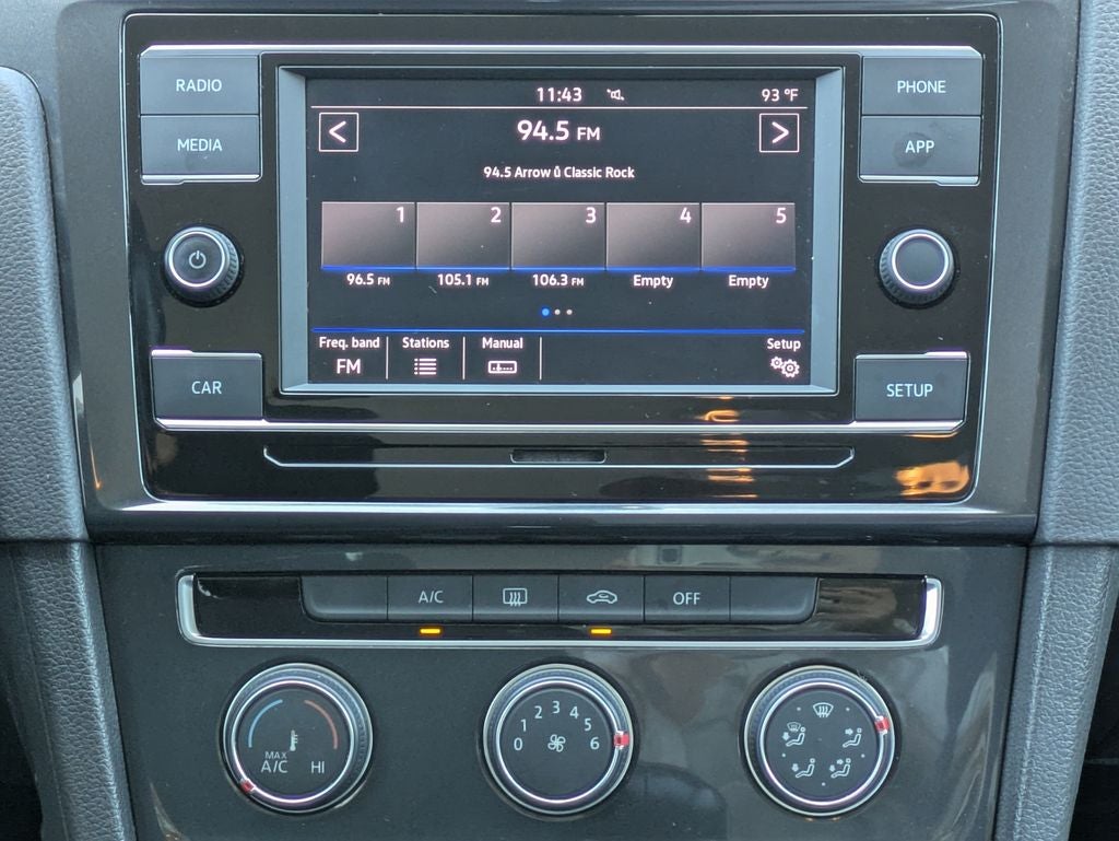 2018 Volkswagen Golf TSI S 4-Door