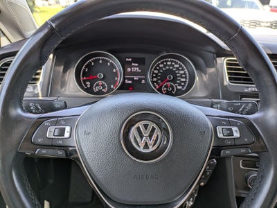 2018 Volkswagen Golf TSI S 4-Door