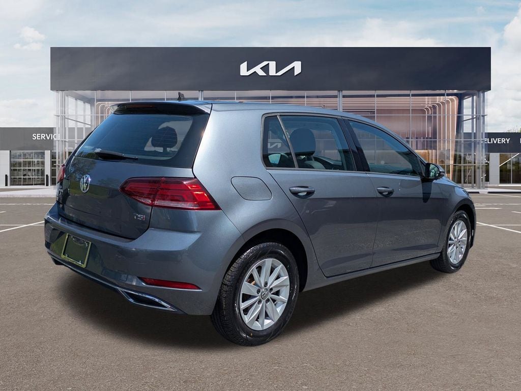 2018 Volkswagen Golf TSI S 4-Door