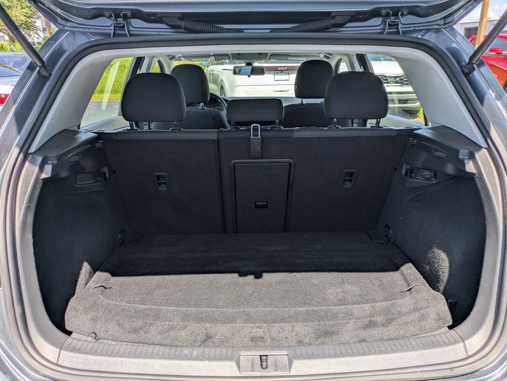 2018 Volkswagen Golf TSI S 4-Door
