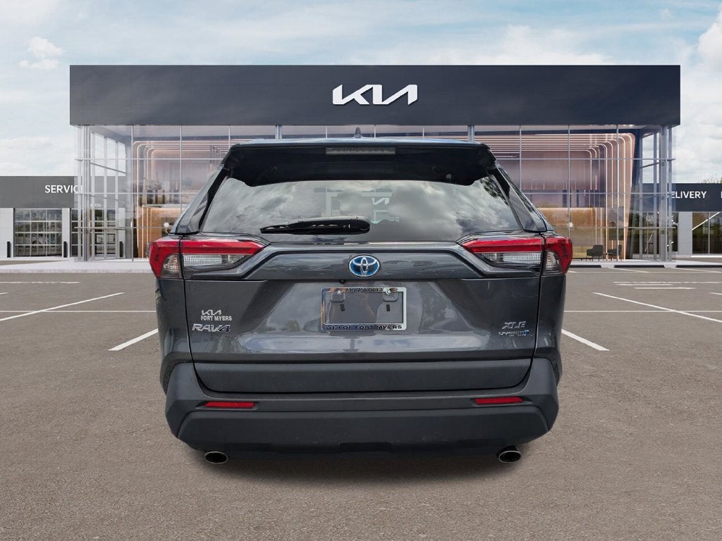 2024 Toyota RAV4 Hybrid XLE