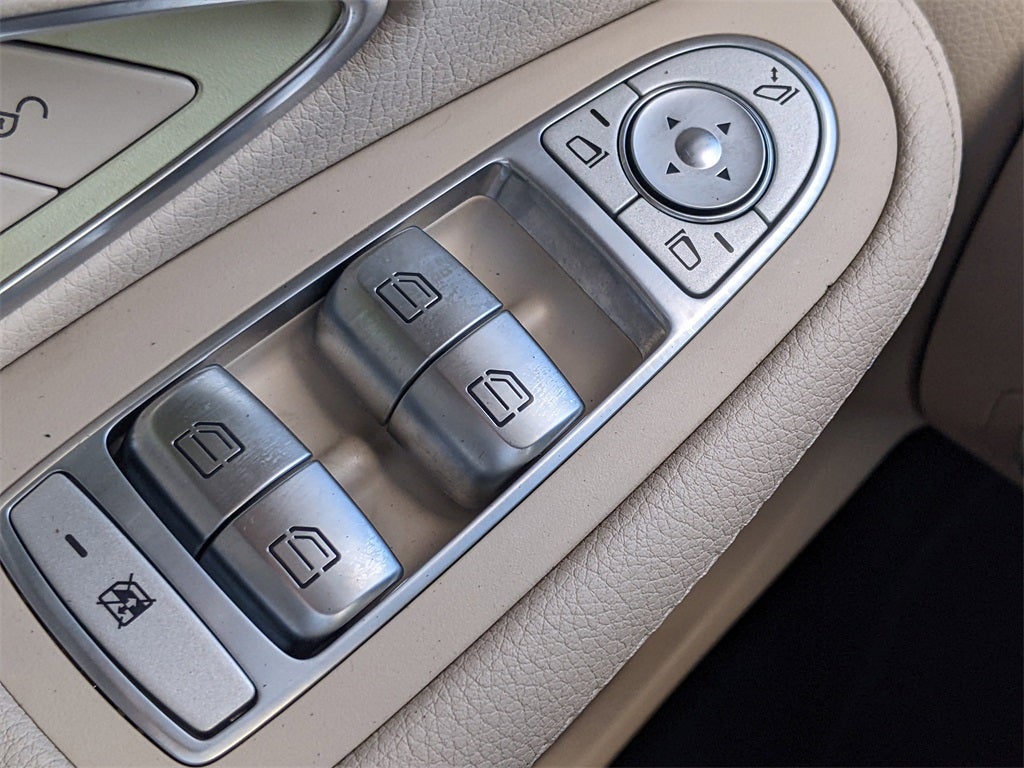 2016 Mercedes-Benz C-Class C 300