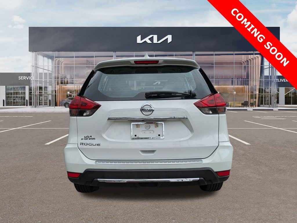 2019 Nissan Rogue S