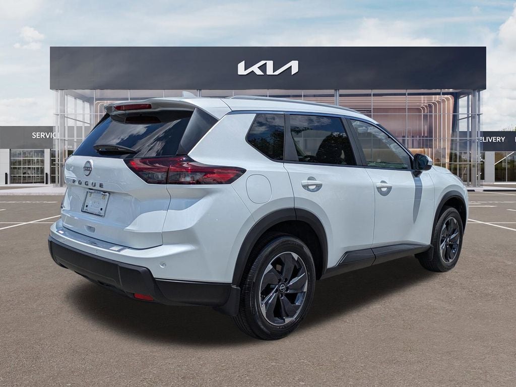 2025 Nissan Rogue SV