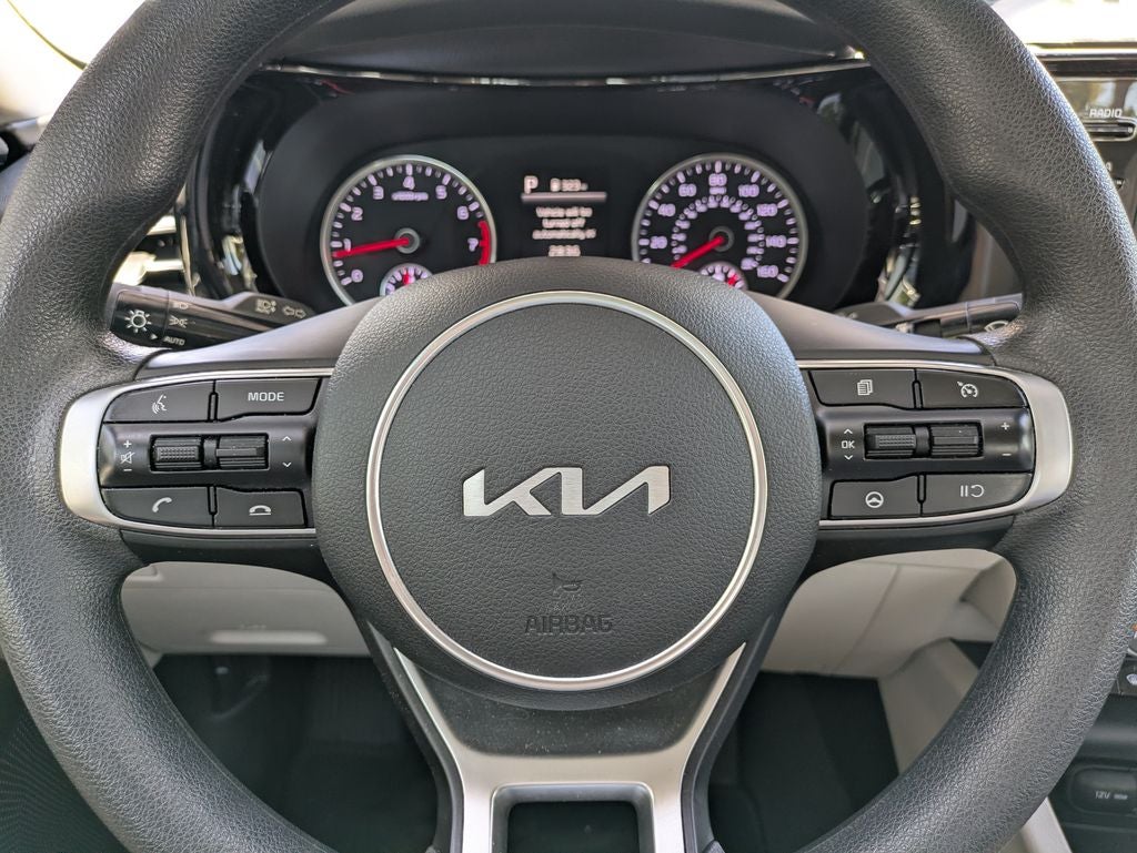 2022 Kia K5 LXS