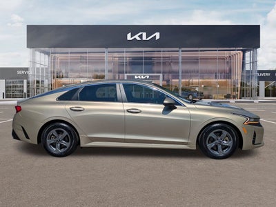 2022 Kia K5 LXS
