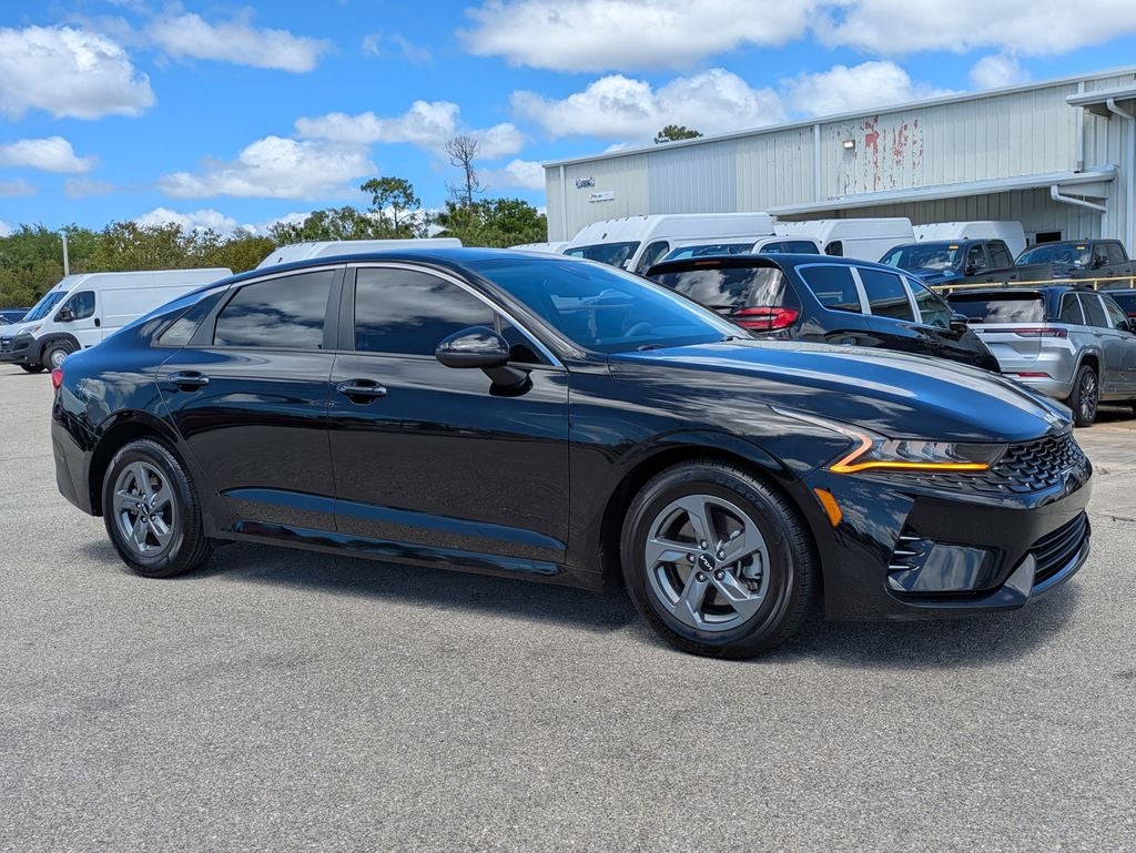 2022 Kia K5 LX