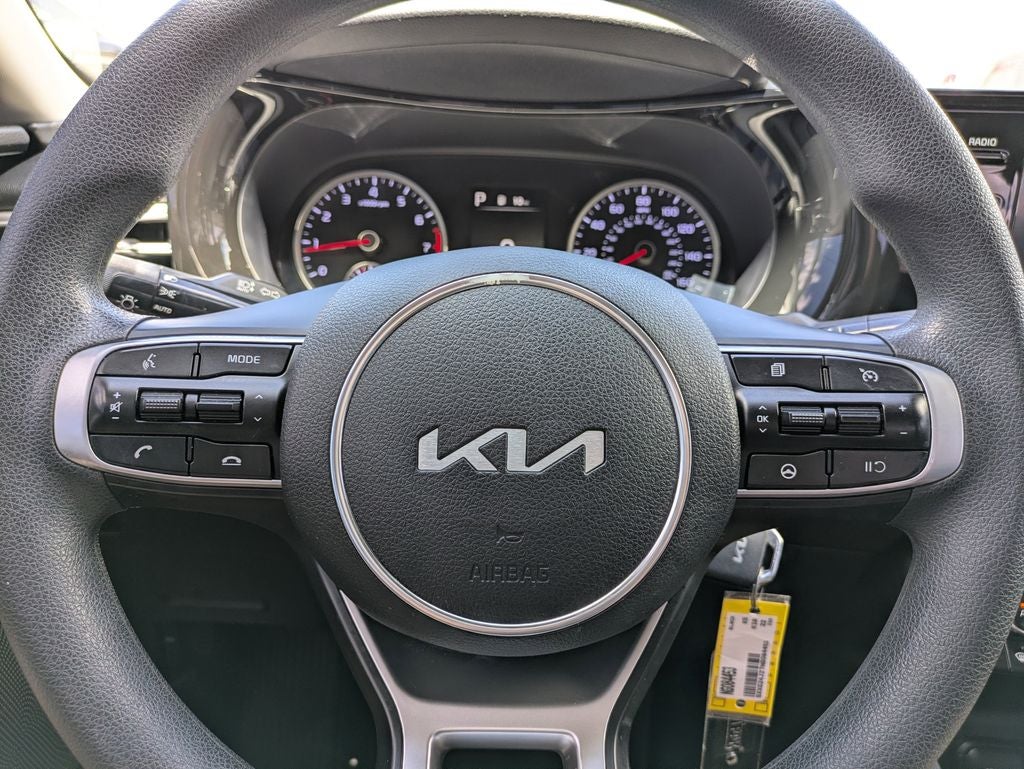 2022 Kia K5 LX