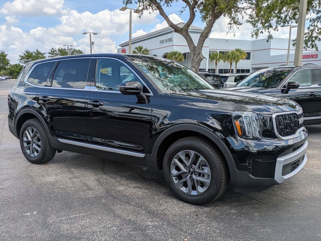 2025 Kia Telluride LX