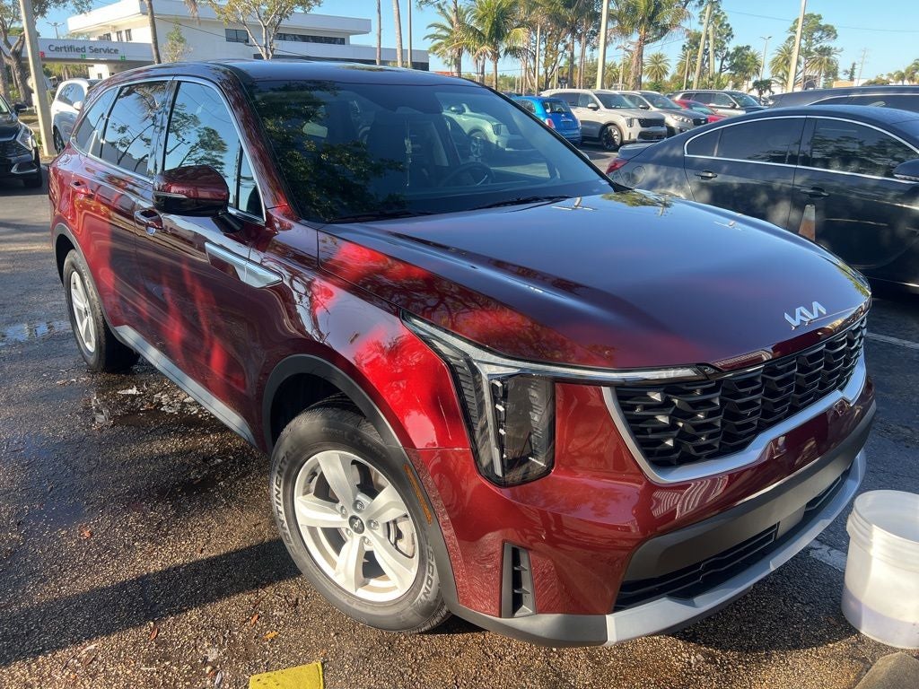 2025 Kia Sorento LX
