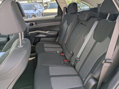 2025 Kia Sorento LX