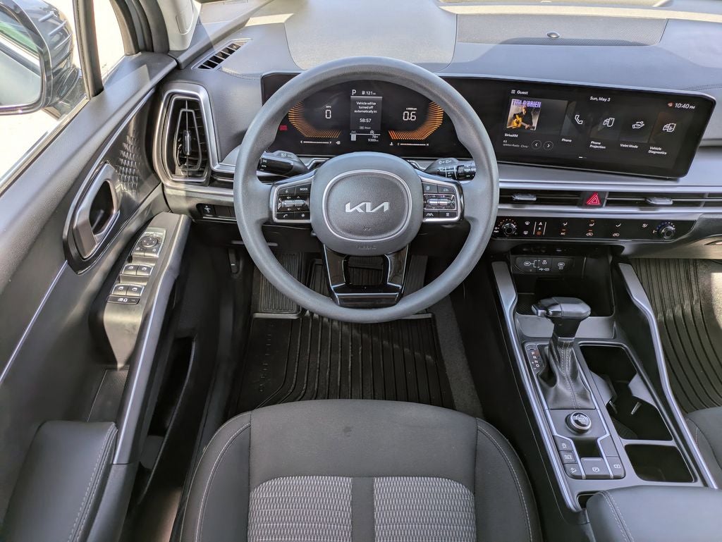 2025 Kia Sorento LX