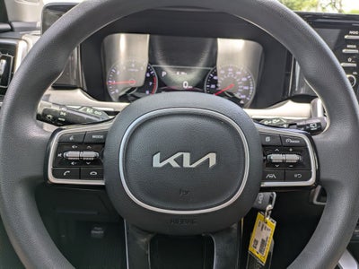 2022 Kia Sorento LX