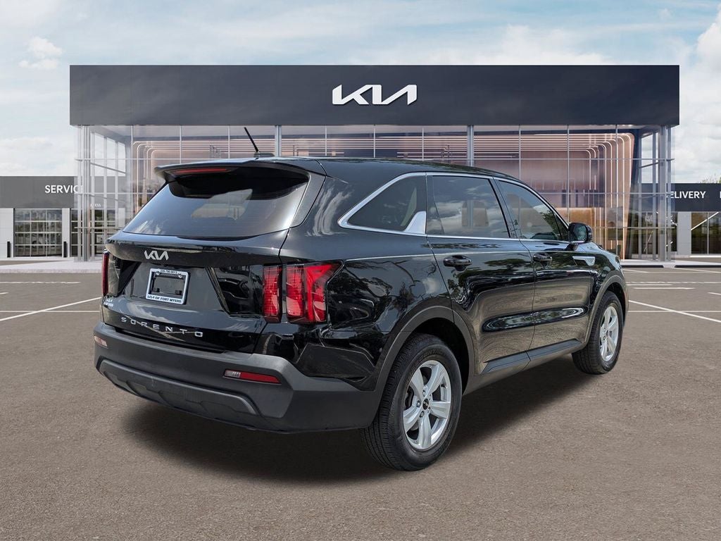 2022 Kia Sorento LX