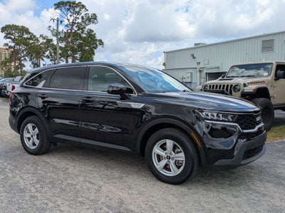 2023 Kia Sorento LX