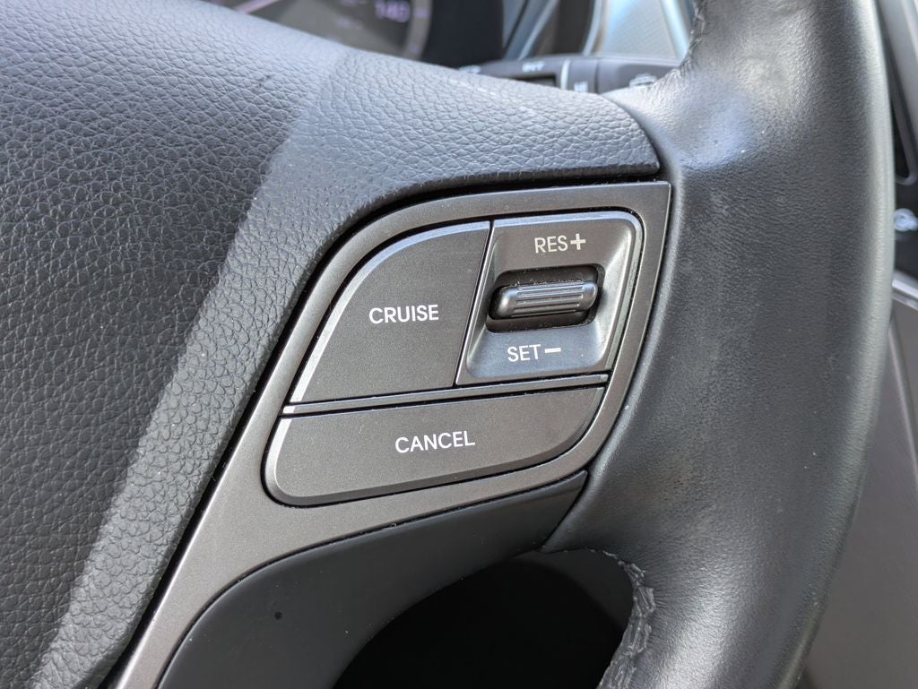 2017 Hyundai Santa Fe Sport 2.4 Base