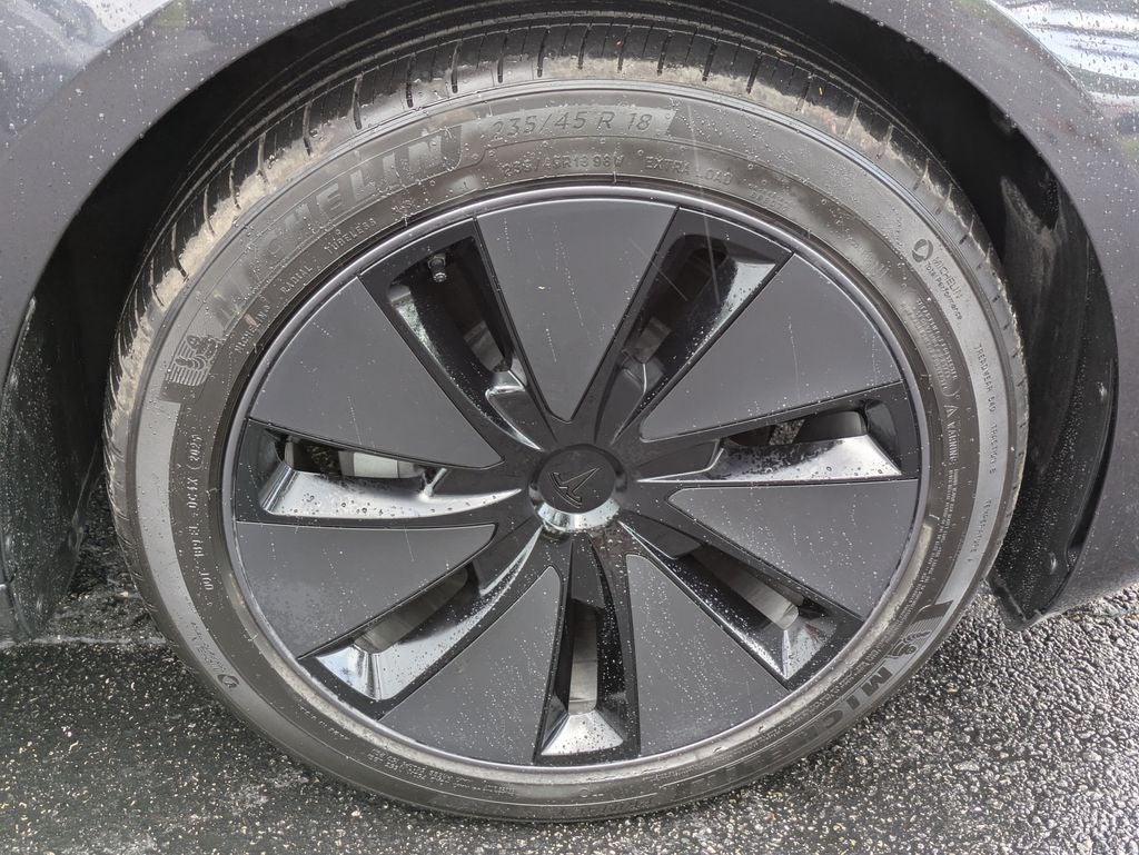 2025 Tesla Model 3 Standard