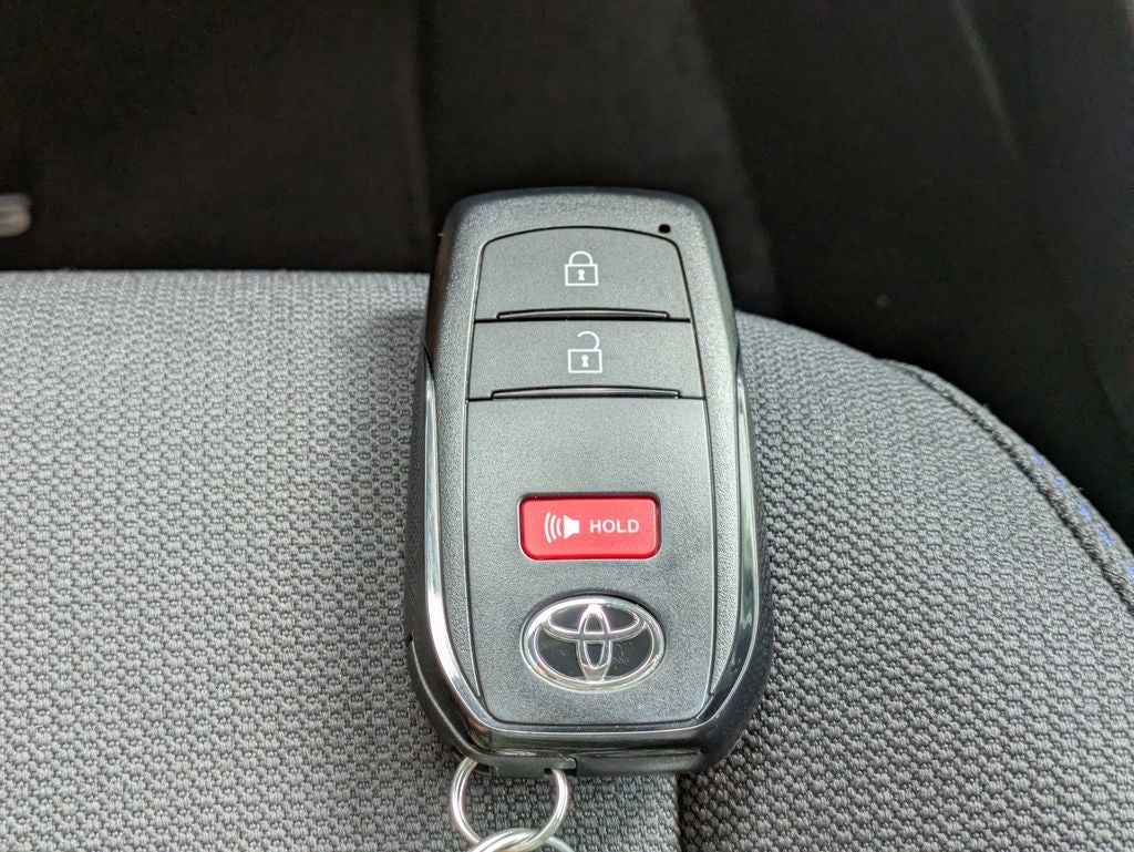 2024 Toyota Corolla Cross Hybrid SE