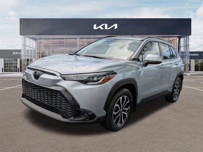 2024 Toyota Corolla Cross Hybrid SE