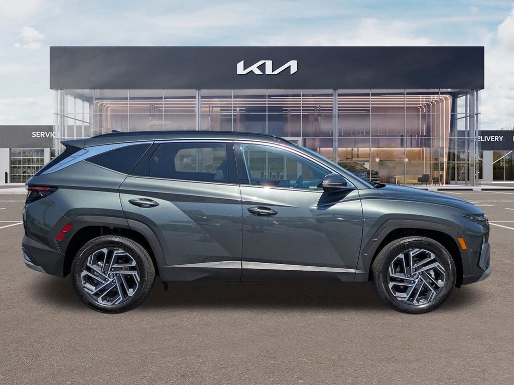 2025 Hyundai Tucson Hybrid Limited