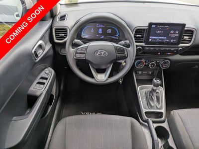 2024 Hyundai Venue SE