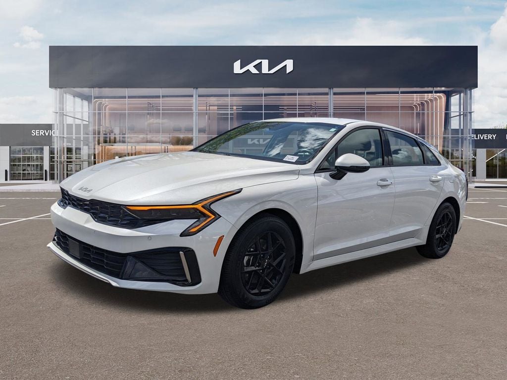 2025 Kia K5 LXS