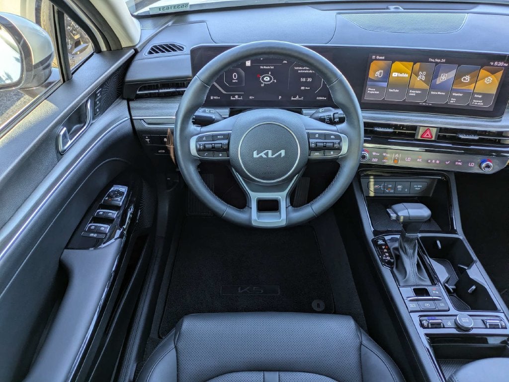 2025 Kia K5 EX