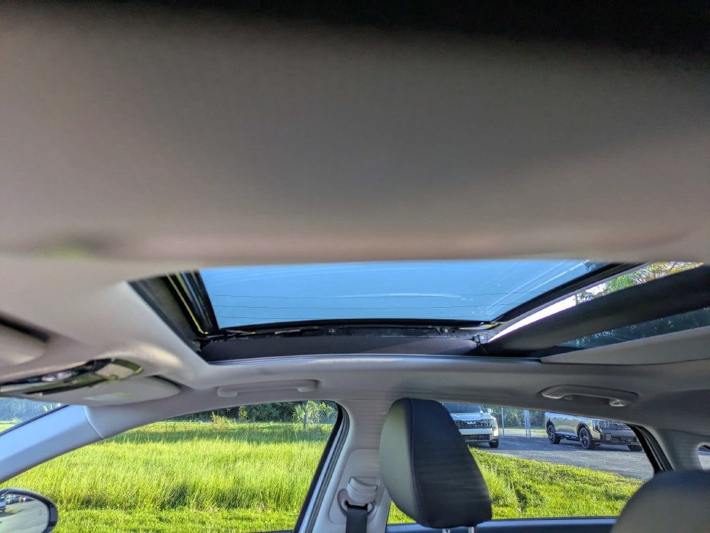 2025 Kia K5 EX
