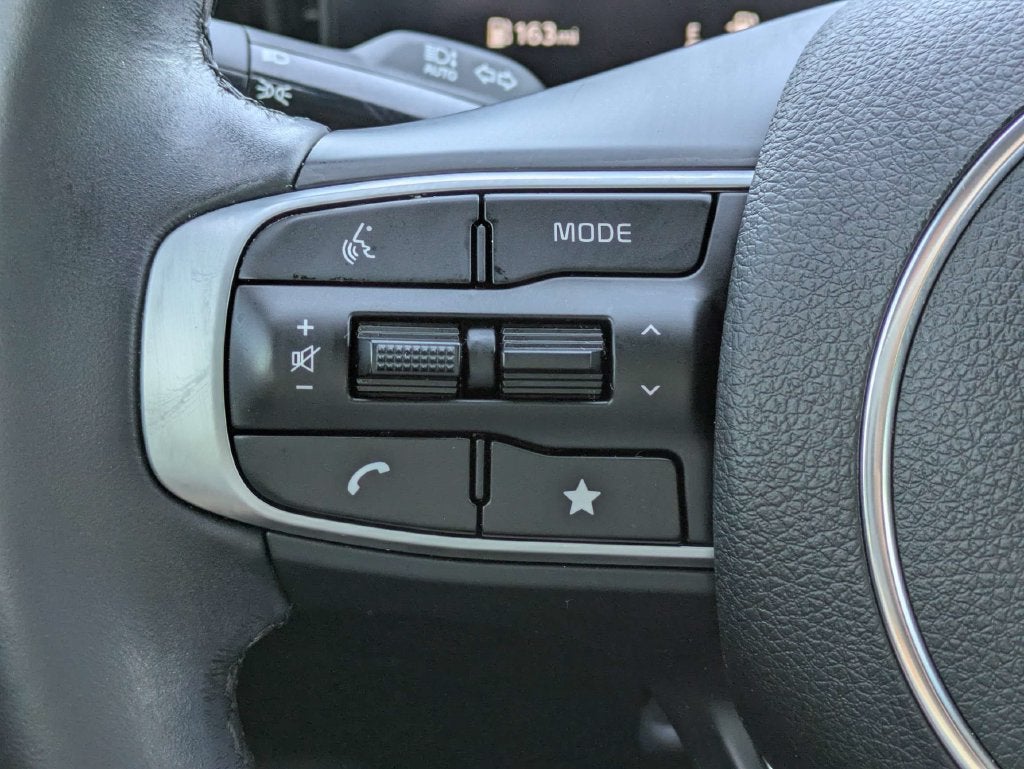 2025 Kia K5 EX