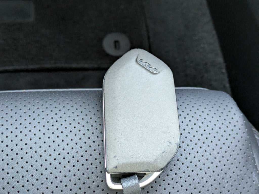 2025 Kia K5 EX