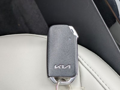 2023 Kia Niro EX Touring