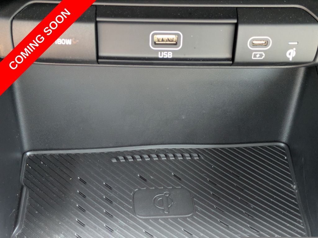 2024 Kia Niro EX Touring