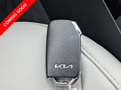 2024 Kia Niro EX Touring