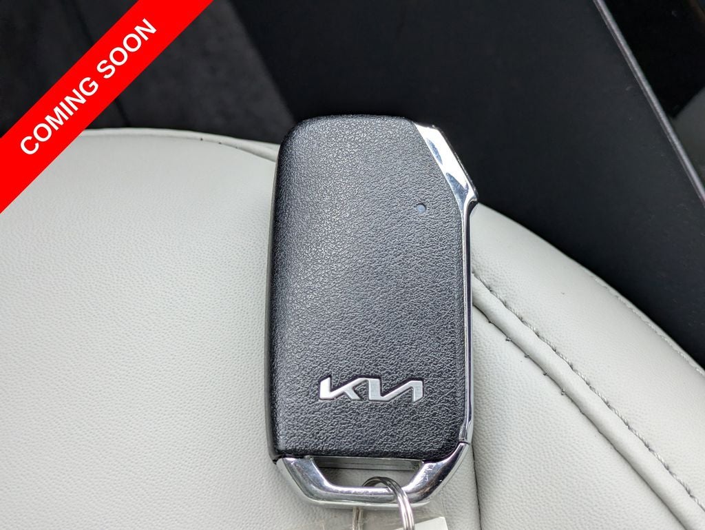 2024 Kia Niro EX Touring