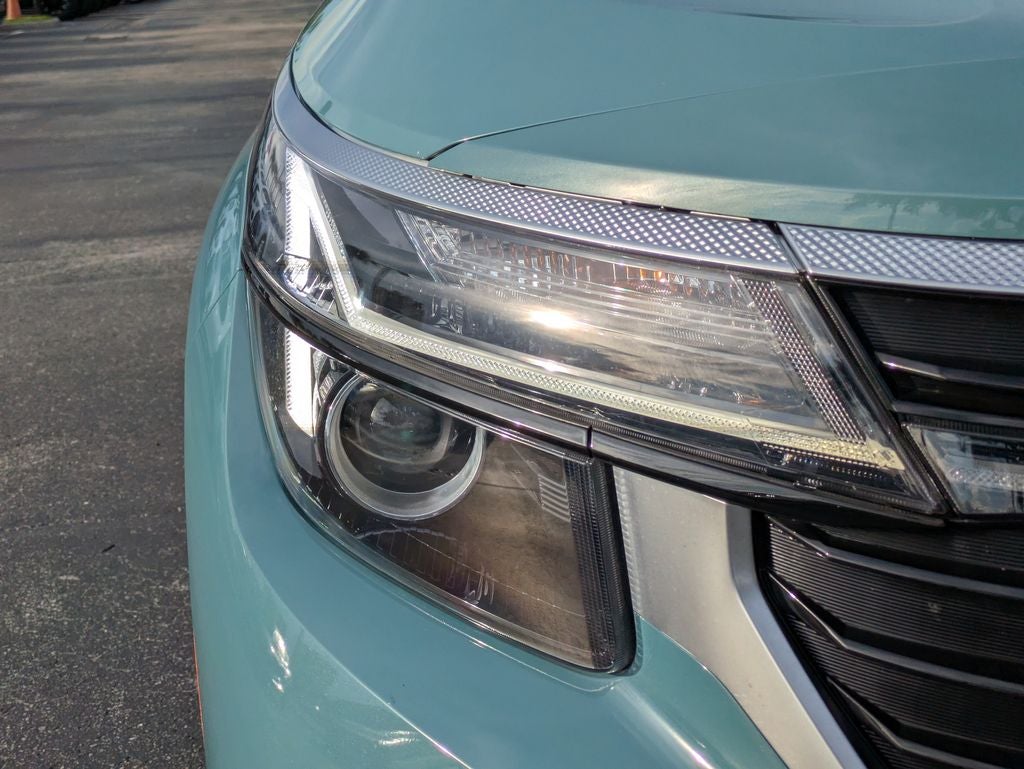 2025 Kia Seltos S