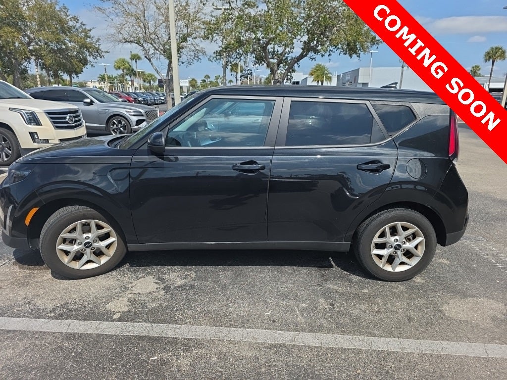 2023 Kia Soul LX
