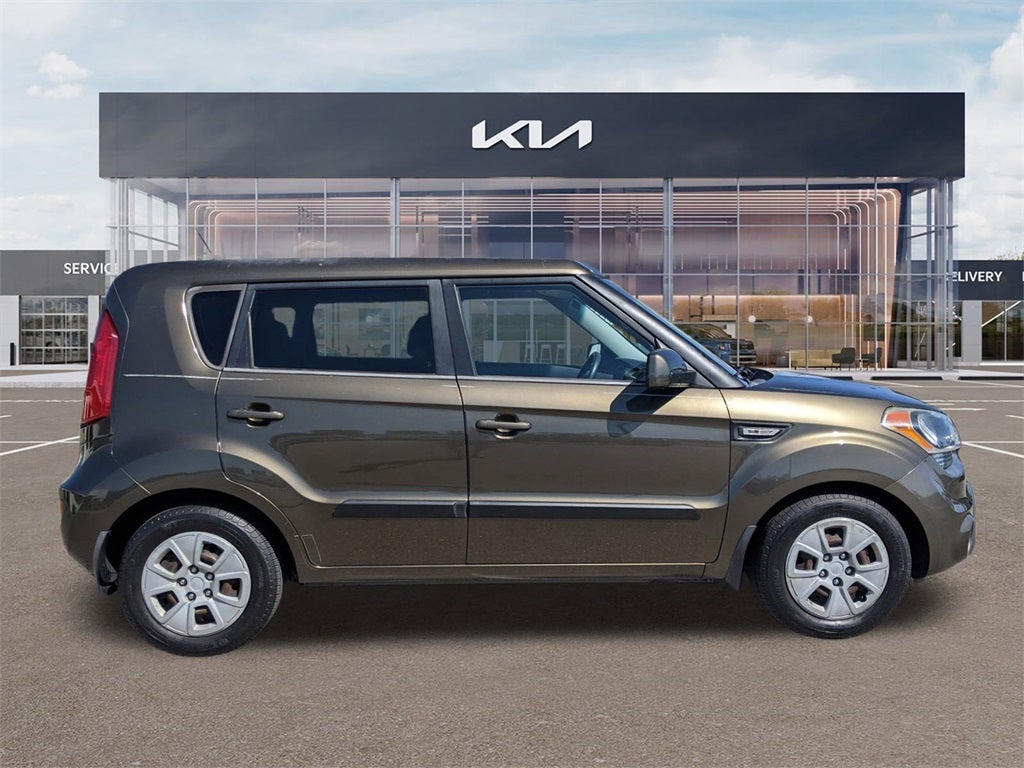 2013 Kia Soul Base