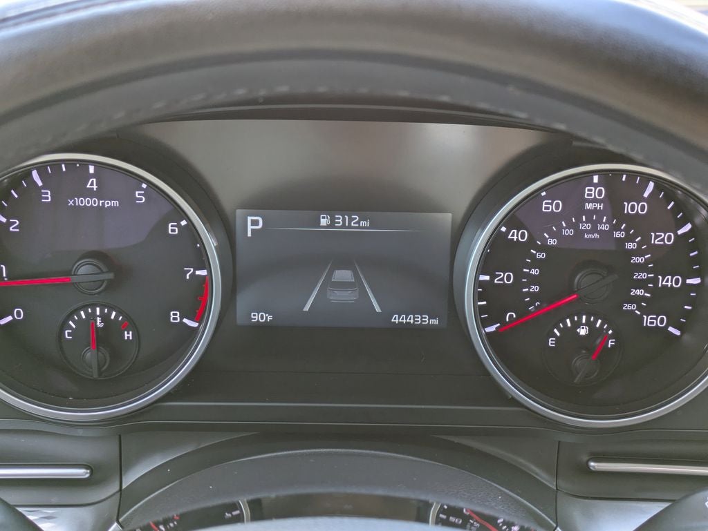 2024 Kia Carnival LX