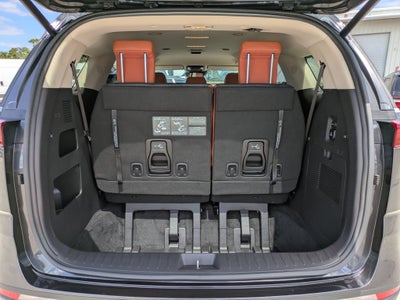 2023 Kia Carnival SX