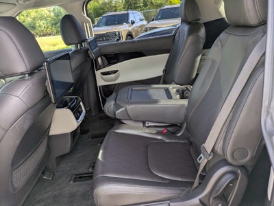 2024 Kia Carnival SX