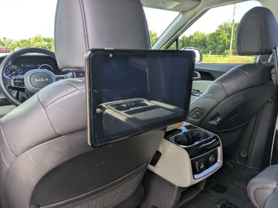 2024 Kia Carnival SX