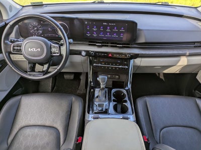 2024 Kia Carnival SX