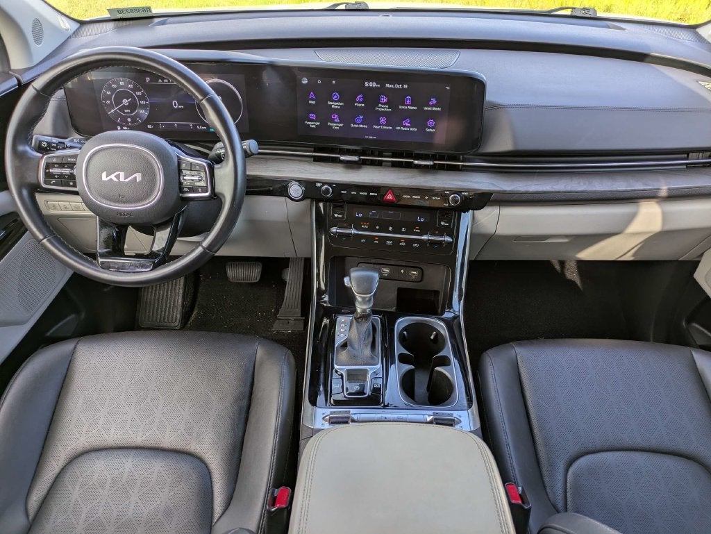 2024 Kia Carnival SX