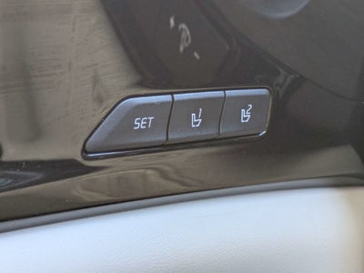 2024 Kia Carnival SX