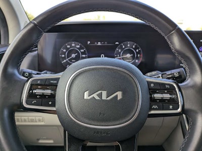 2024 Kia Carnival SX