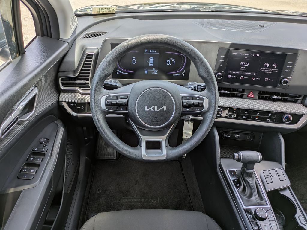 2025 Kia Sportage LX