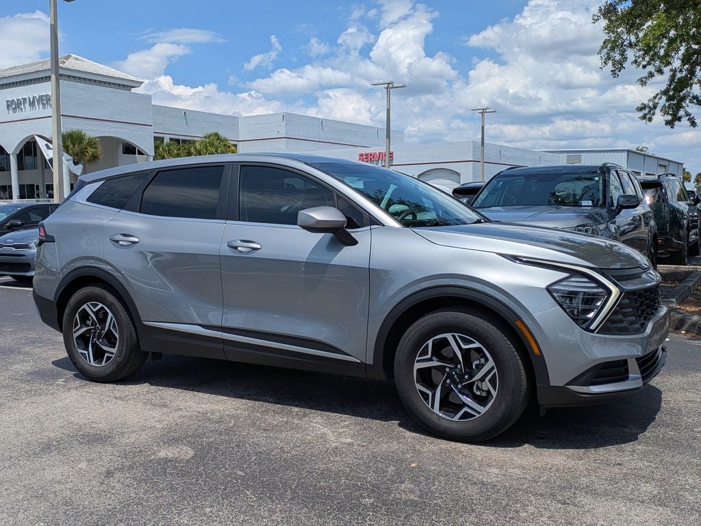 2024 Kia Sportage LX