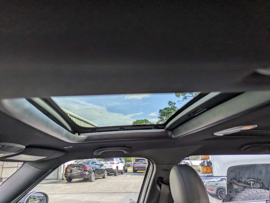 2022 MINI John Cooper Works Clubman